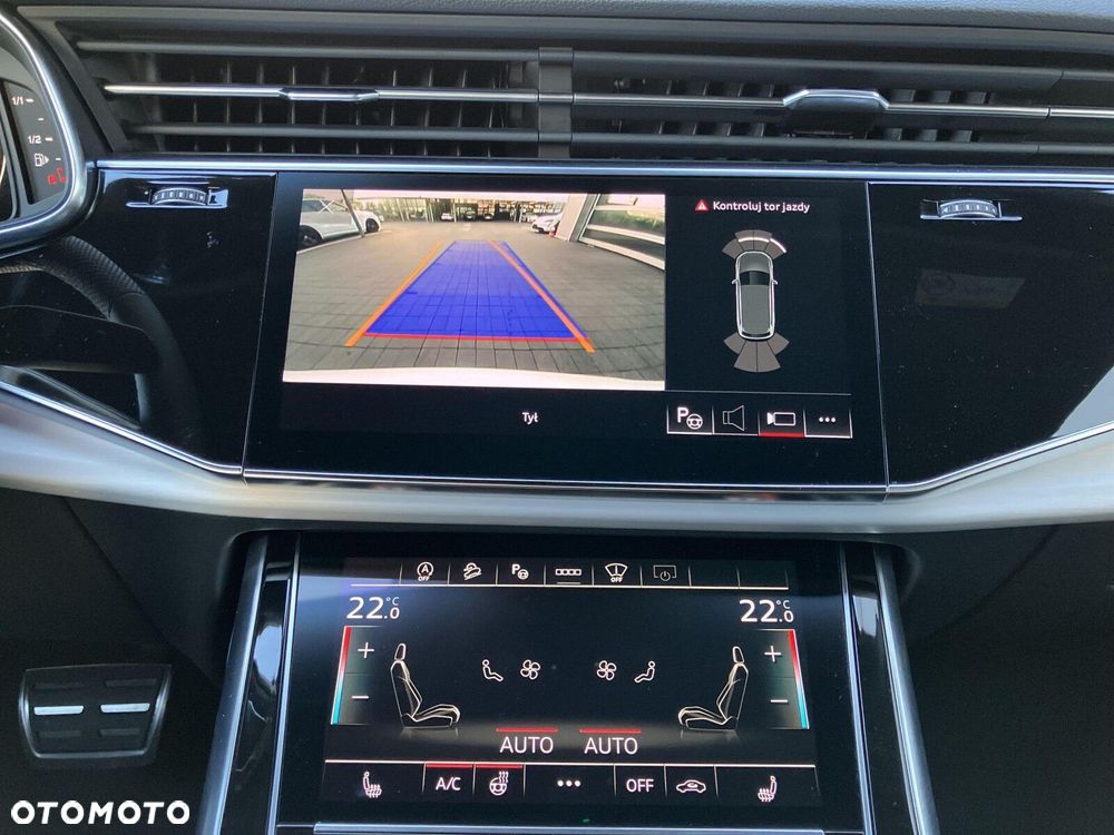 Audi Q7 - 28