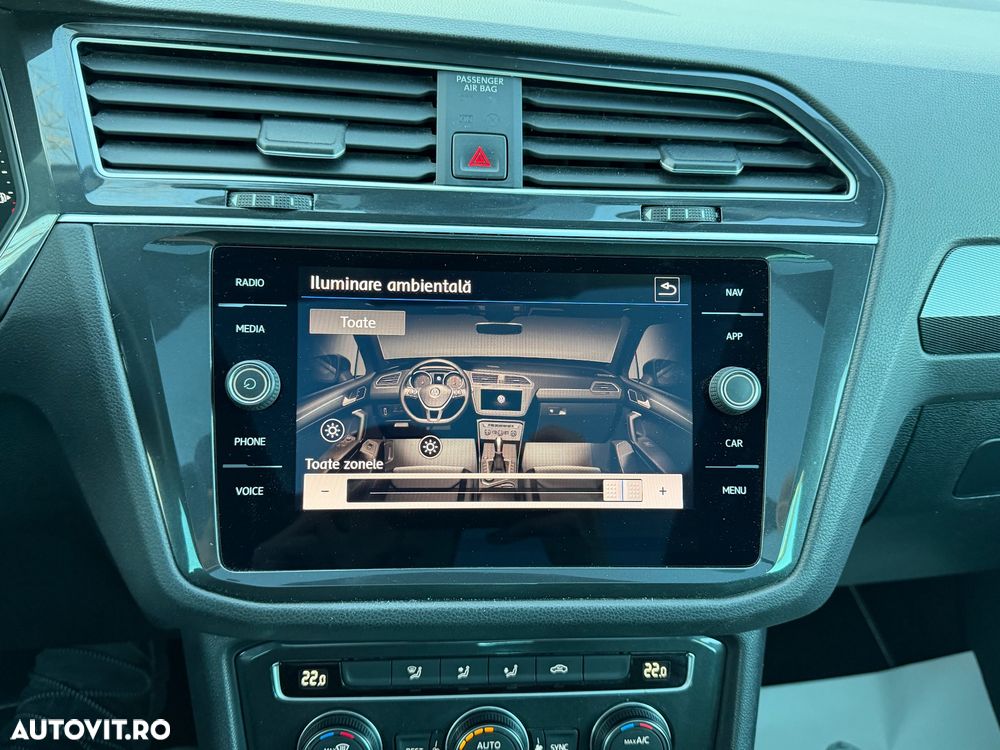 Volkswagen Tiguan 2.0 TDI SCR DSG R-Line - 18