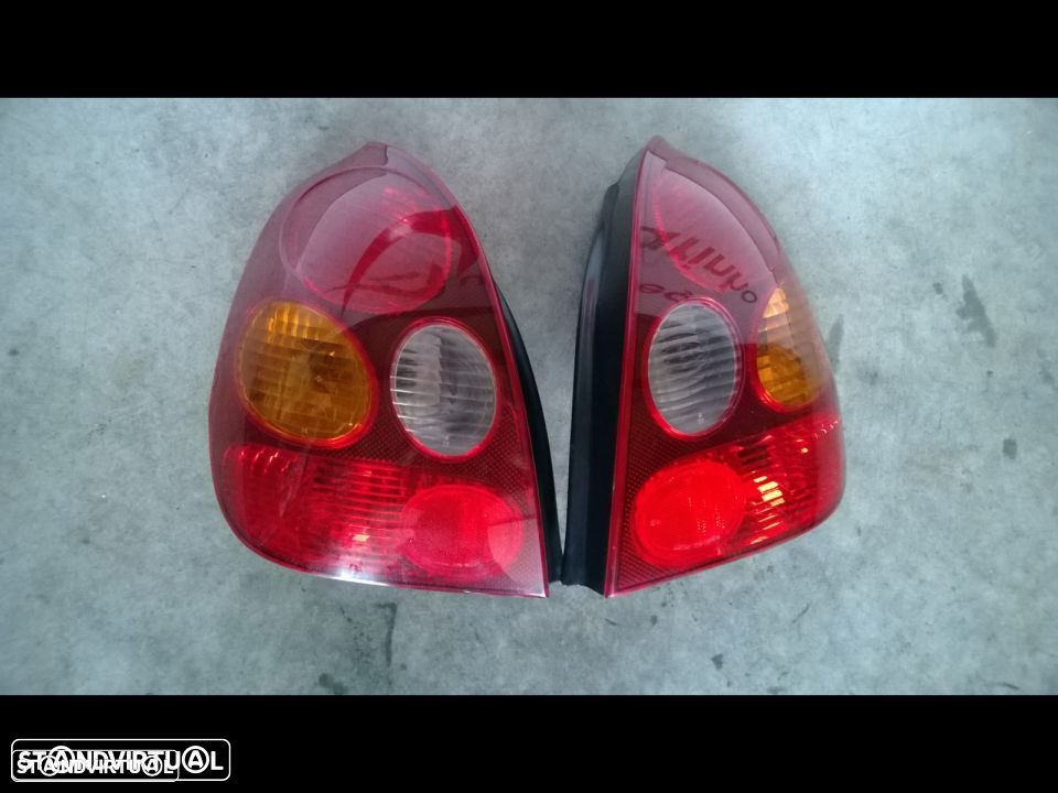 Farolins Toyota Corolla 98 - 1