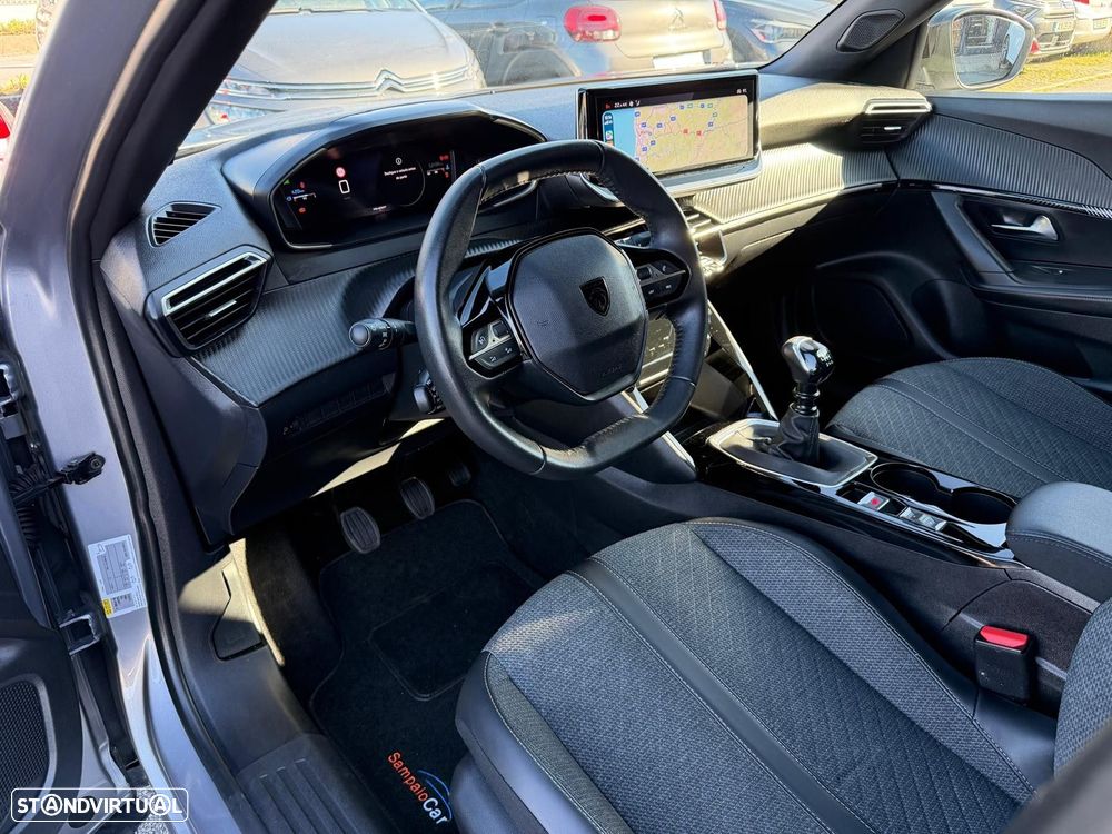 Peugeot 2008 1.2 PureTech Allure - 8