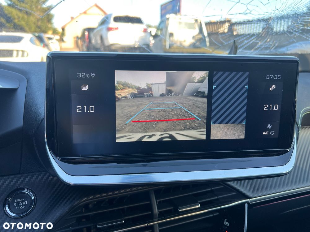 Peugeot 208 PureTech 130 EAT8 GT Pack - 9