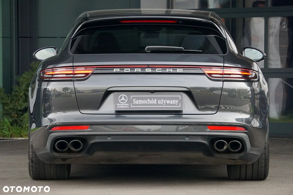 Porsche Panamera 4 Sport Turismo - 6