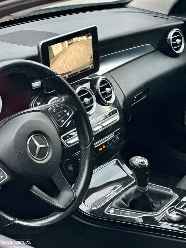 Mercedes-Benz C 220 d - 16