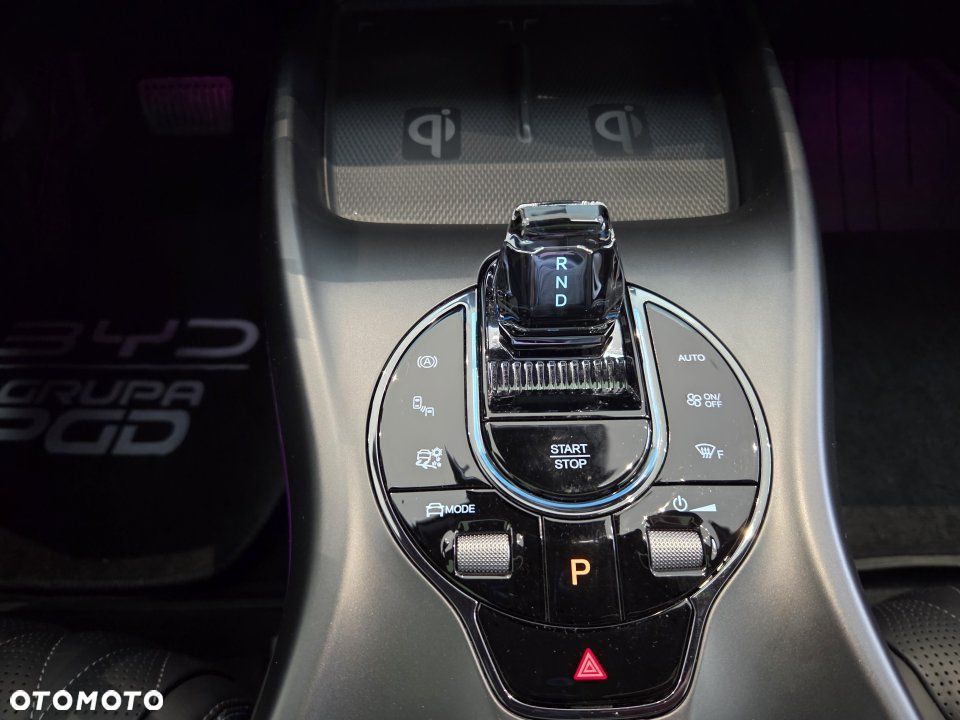 BYD Seal - 12