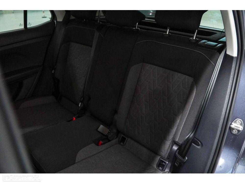 VW T-Cross 1.0 TSI Urban DSG - 26