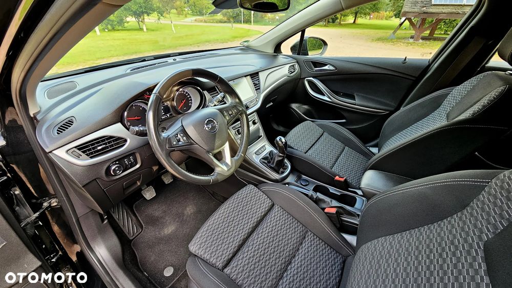 Opel Astra 1.6 D (CDTI) Sports Tourer Dynamic - 26