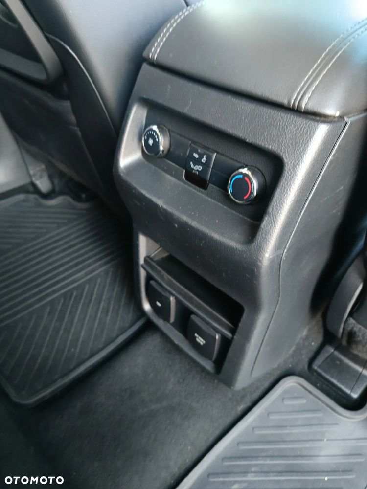 Ford Galaxy 2.0 TDCi Bi-Turbo Titanium PowerShift - 15