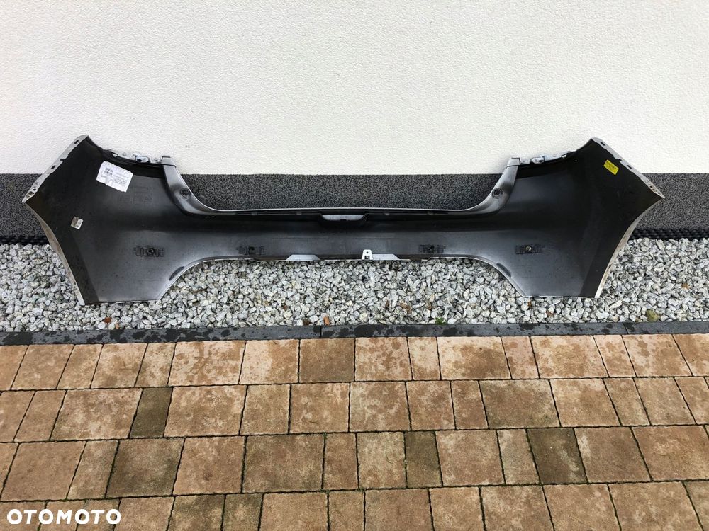 Renault Clio III zderzak tylny - 4