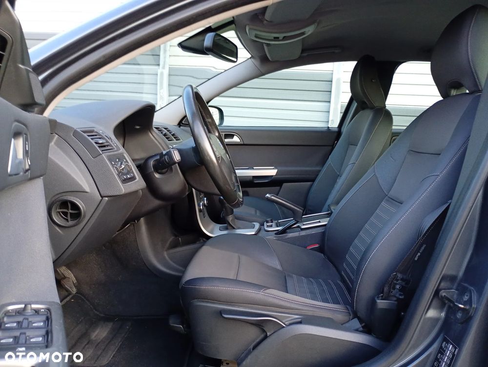 Volvo V50 2.0D R-Design Summum - 16