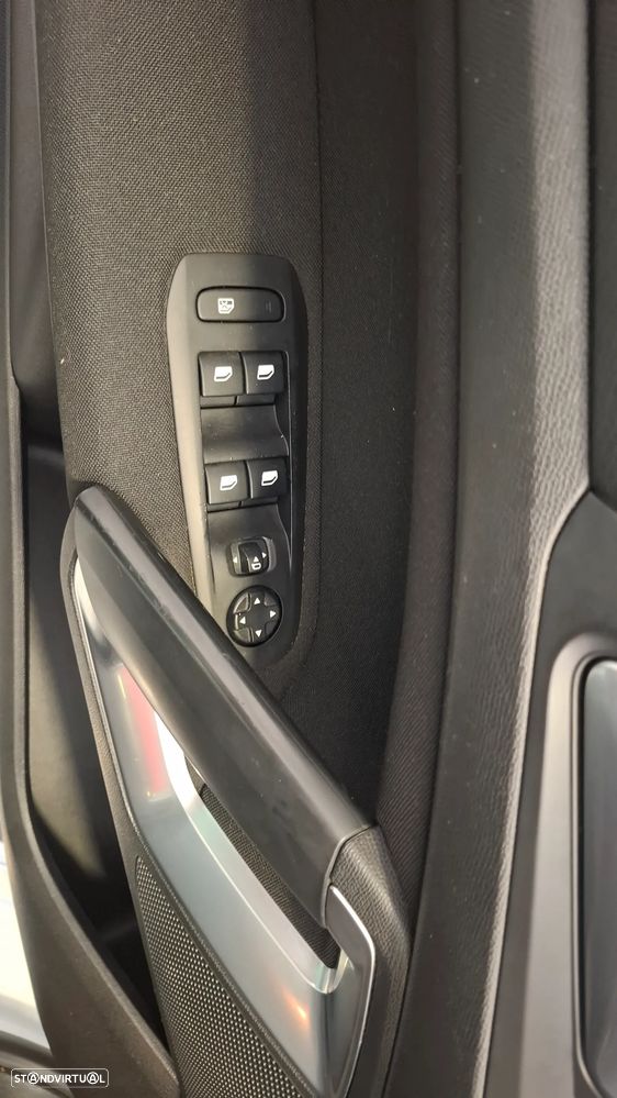 Peugeot 308 SW 1.6 BlueHDi Style - 16