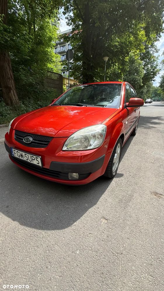 Kia Rio 1.6 Sport - 8