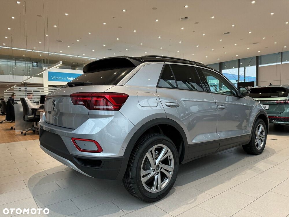 Volkswagen T-Roc - 5