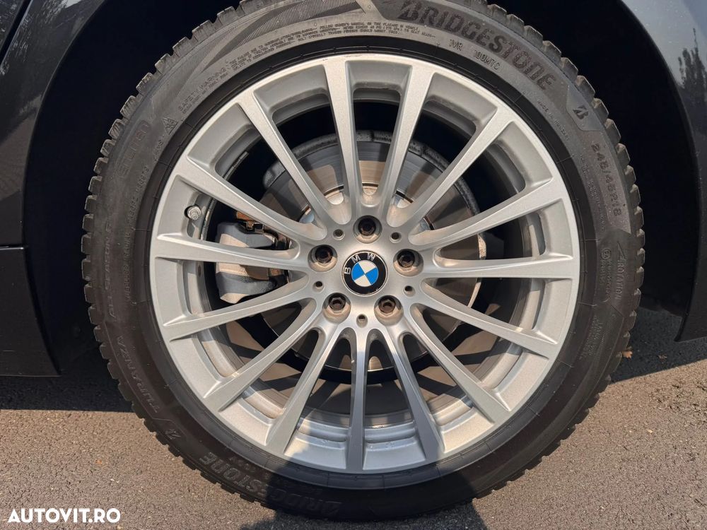 BMW Seria 5 520d Aut. Sport Line - 21