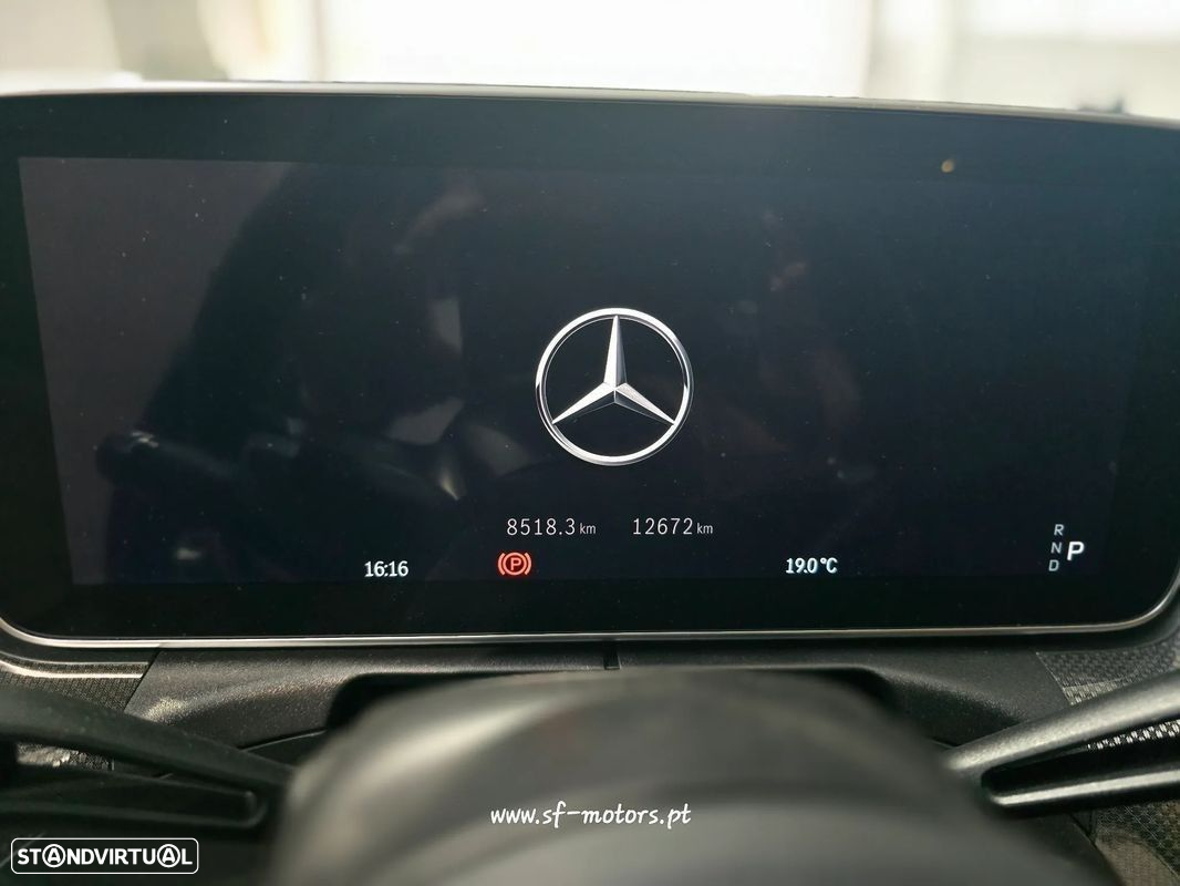 Mercedes-Benz C 300 e AMG Line - 2