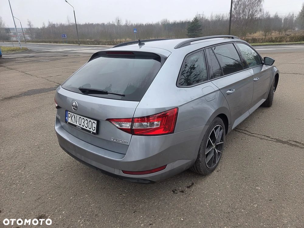 Skoda Superb 2.0 TDI Active - 17