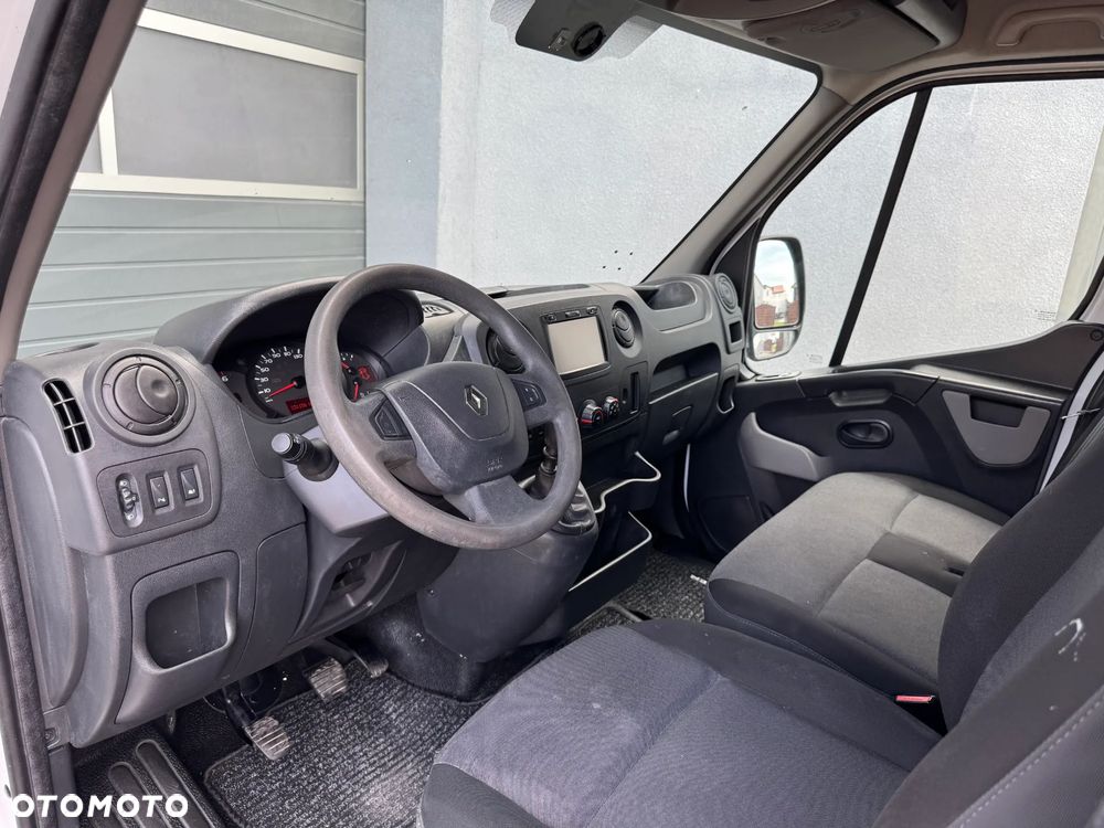 Renault Master - 10