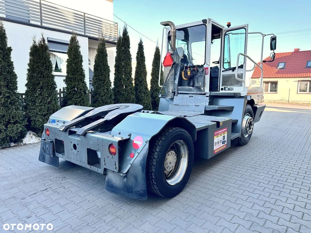 Terberg YT222 - 3