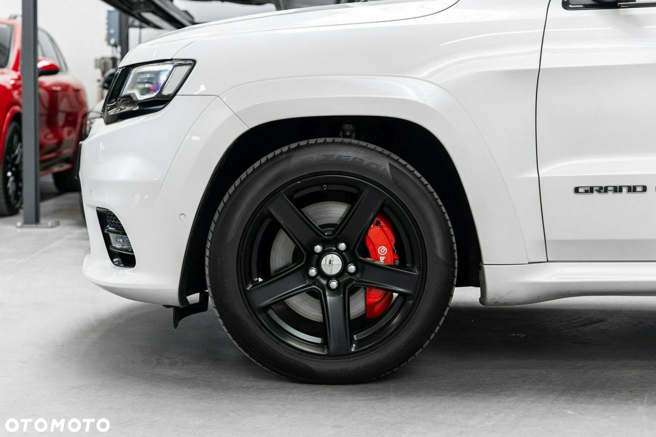 Jeep Grand Cherokee 6.4 V8 SRT8 EU6 - 12