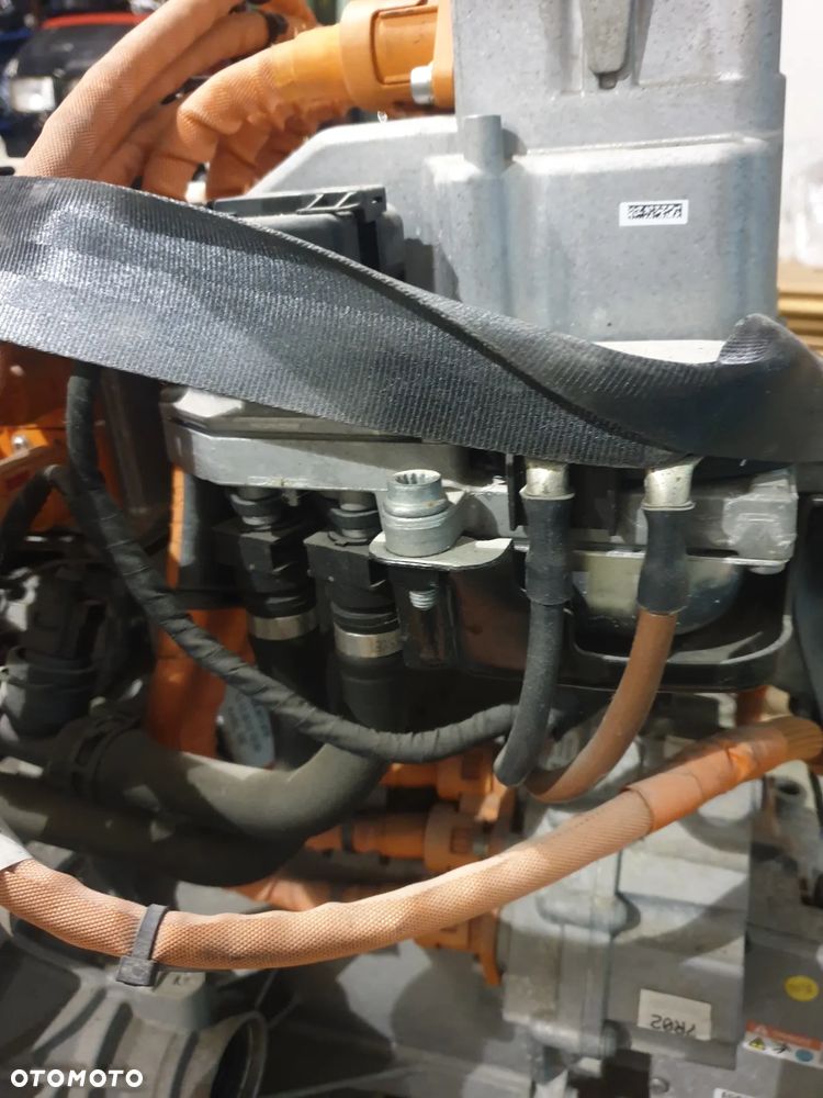 SILNIK ELEKTRYCZNY SŁUPEK  ELEKTRYK  EAG VW GOLF VII 7 E-GOLF EGOLF AUDI SKODA SEAT  POTESTOWY MINIMALNY PRZEBIEG - 9