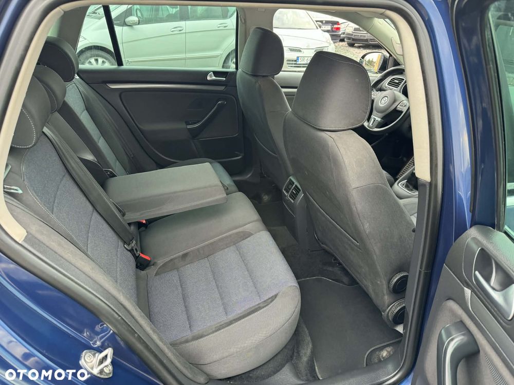 Volkswagen Golf 1.6 TDI Highline - 14