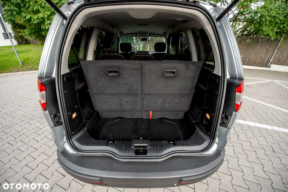 Ford Galaxy 2.0 FF Ghia - 22