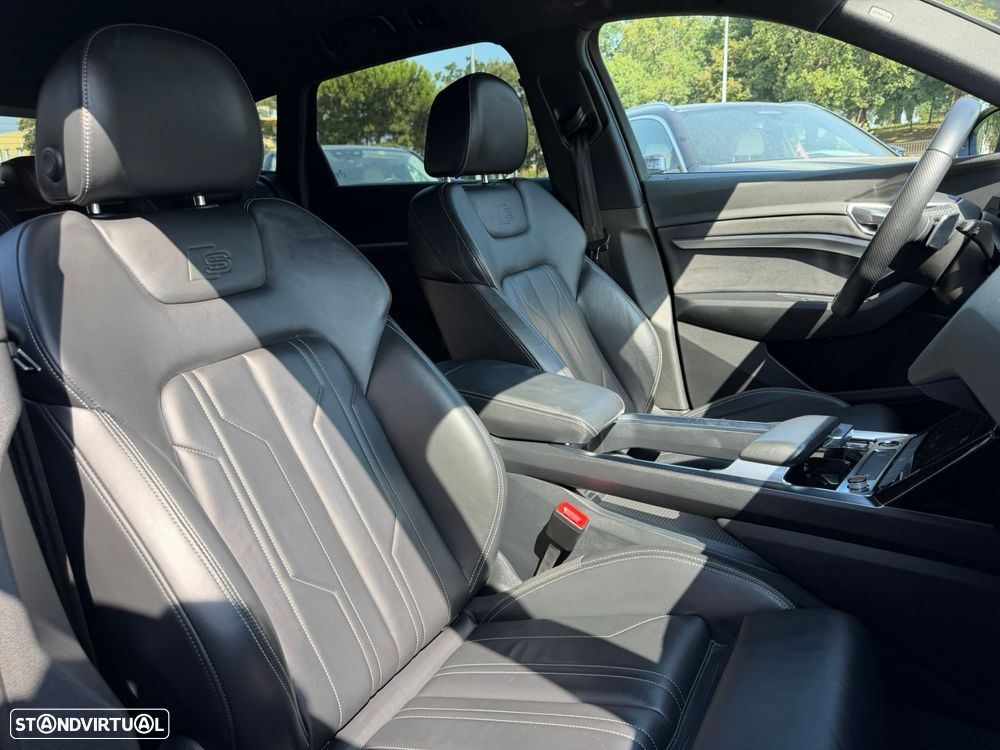 Audi e-tron 55 quattro S line - 21