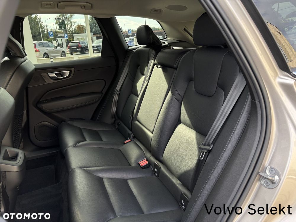 Volvo XC 60 - 20