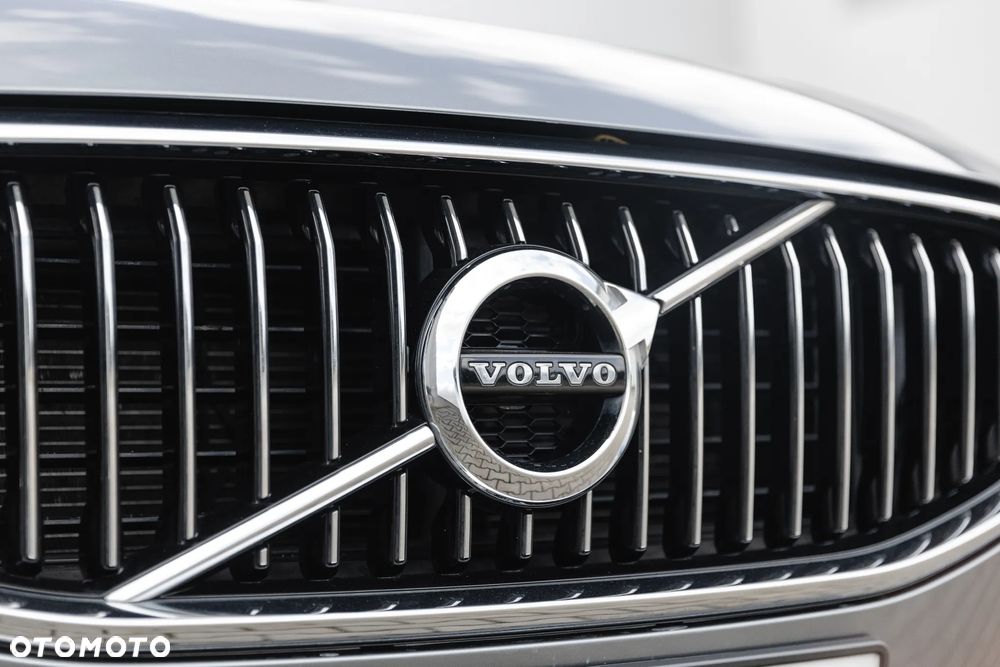 Volvo XC 60 B4 D AWD Inscription - 16