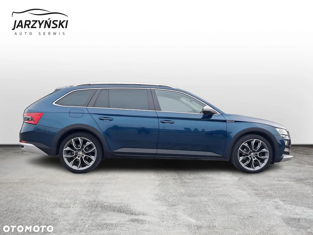 Skoda Superb 2.0 TDI SCR 4x4 Scout DSG - 6