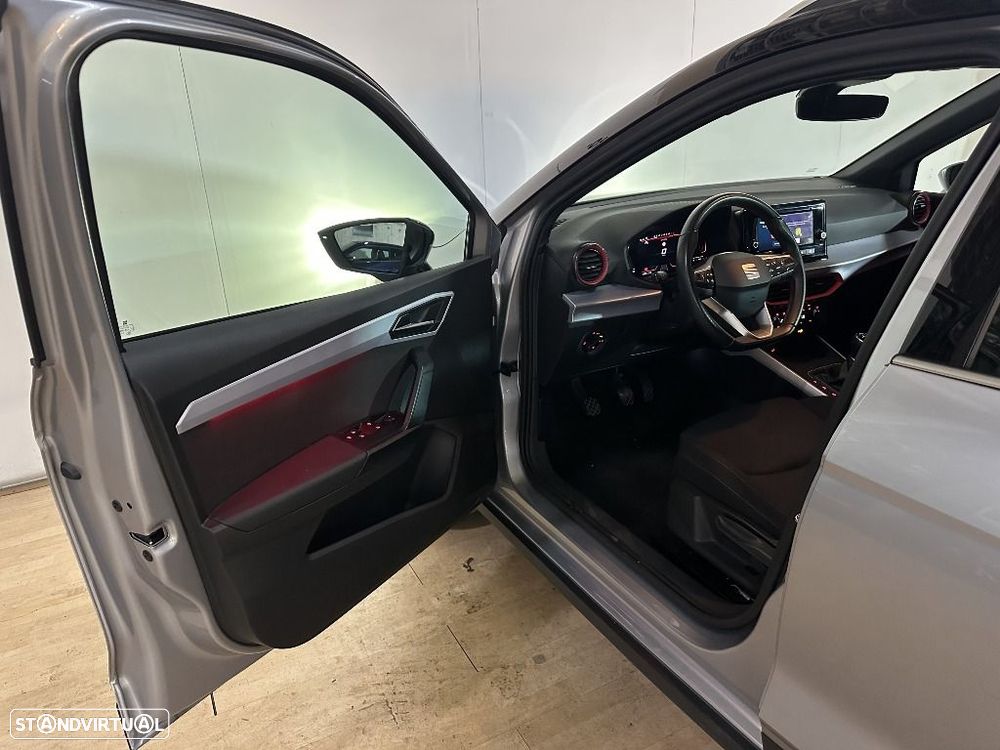 SEAT Arona 1.0 TSI FR - 11