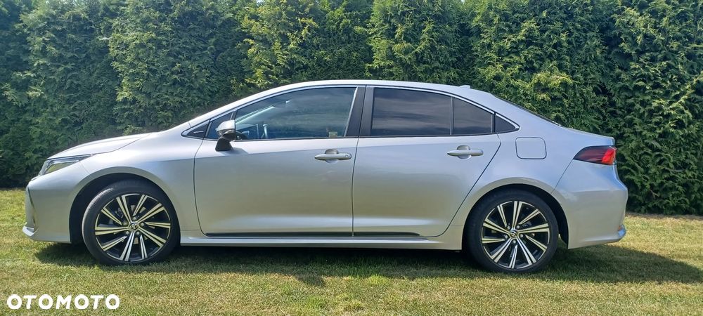 Toyota Corolla - 4