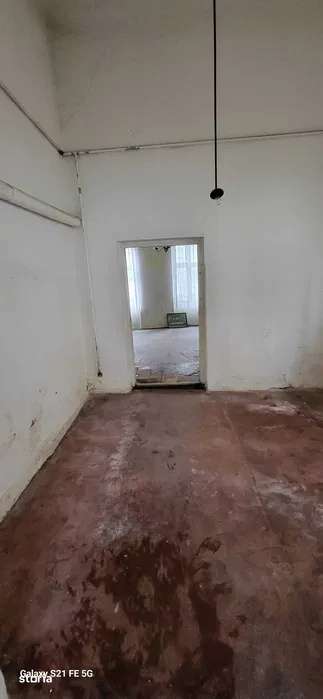 De vanzare apartament cu 2 camere, pretabil cabinete medicale/birouri — fotografia 3