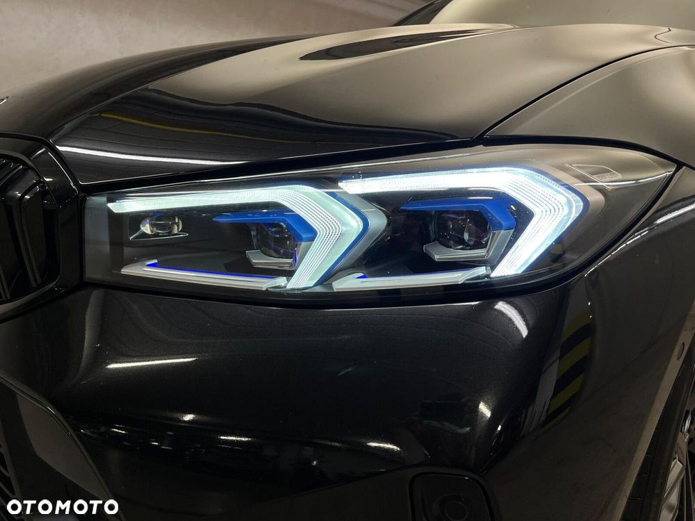 BMW Seria 3 320d xDrive mHEV M Sport - 15