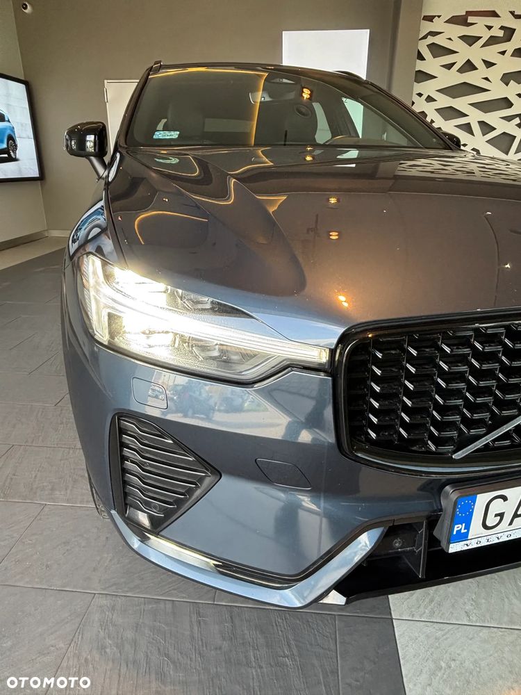 Volvo XC 60 B4 D AWD R-Design - 9