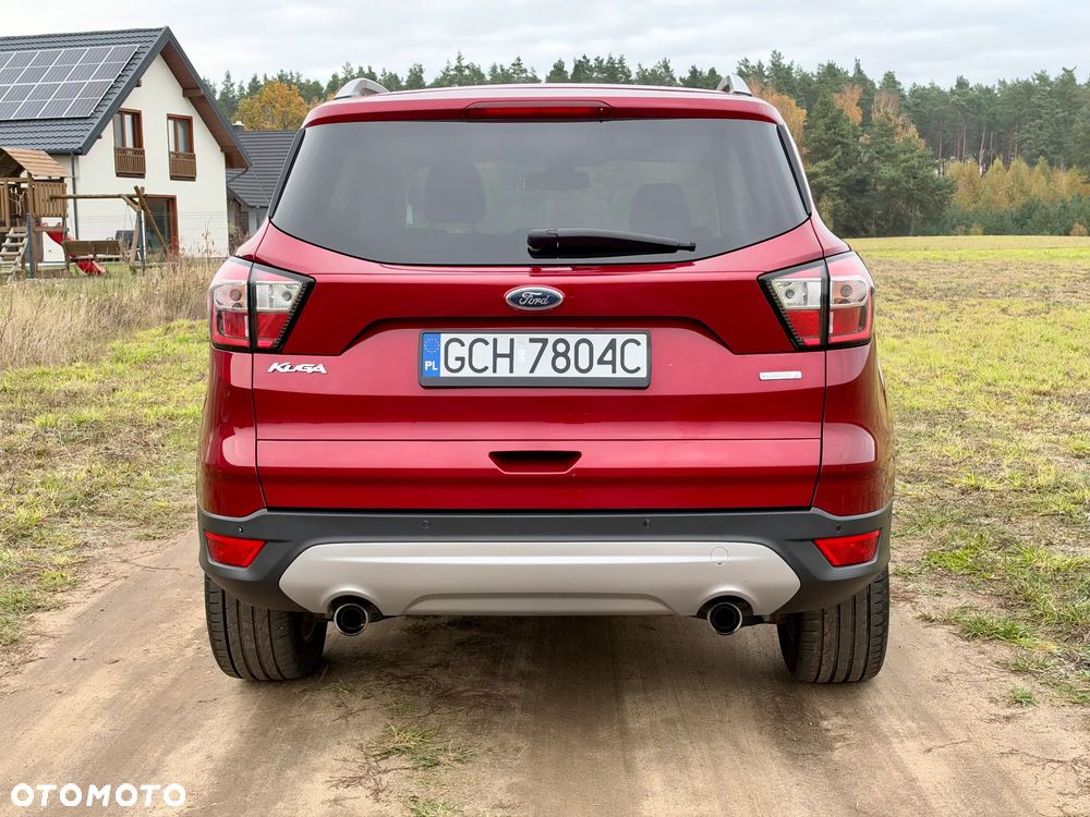 Ford Kuga 1.5 EcoBoost 2x4 Titanium - 6