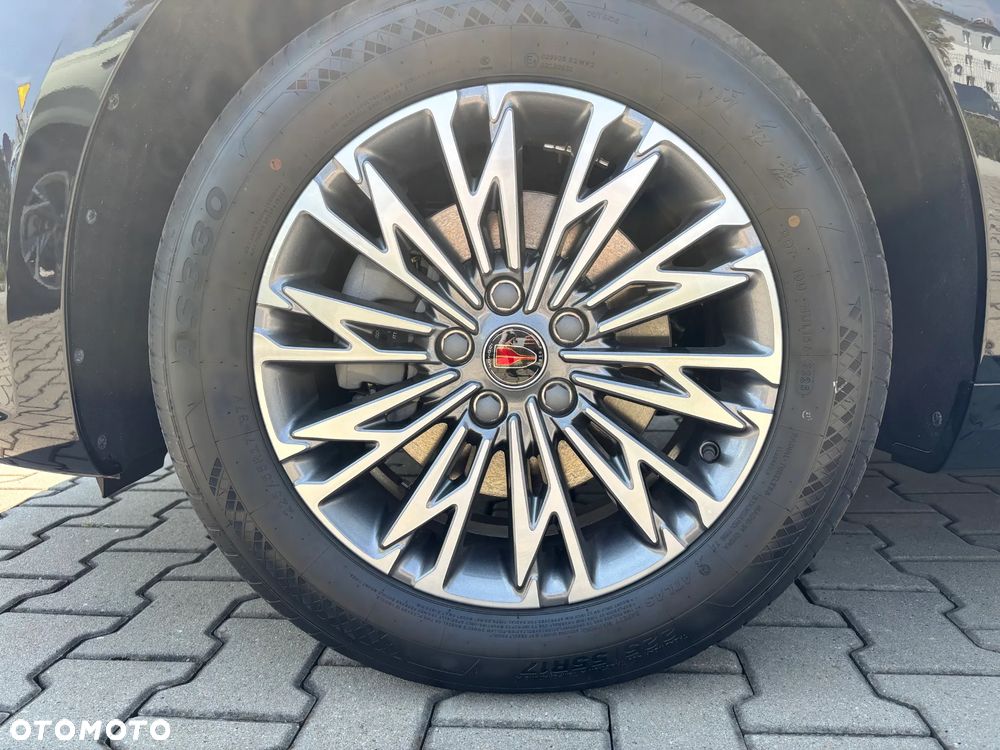 Hongqi H5 2.0T Comfort - 11