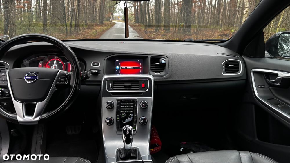 Volvo V60 D2 Drive-E Kinetic - 10