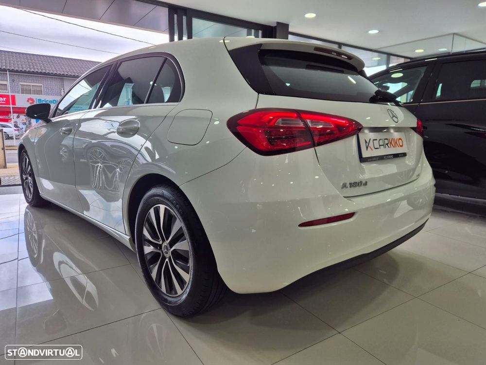 Mercedes-Benz A 180 d Style Plus - 5
