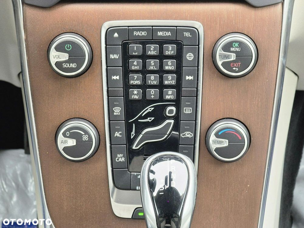 Volvo V40 - 19