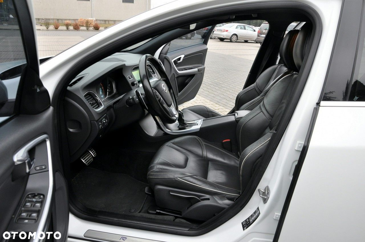 Volvo V60 - 22