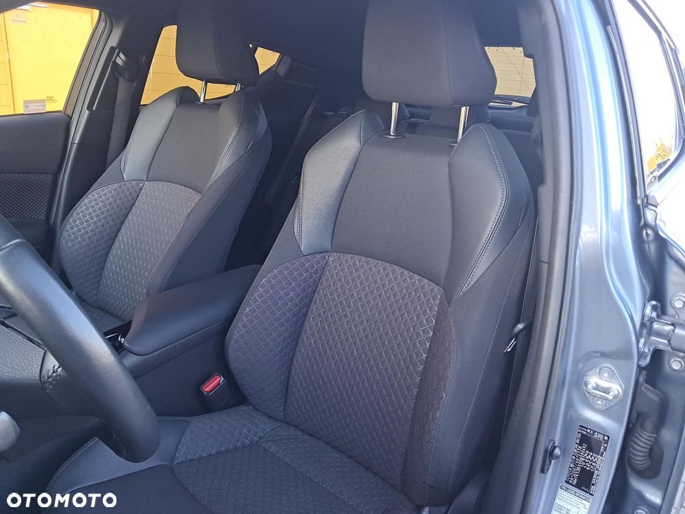 Toyota C-HR 2.0 Hybrid Style - 12
