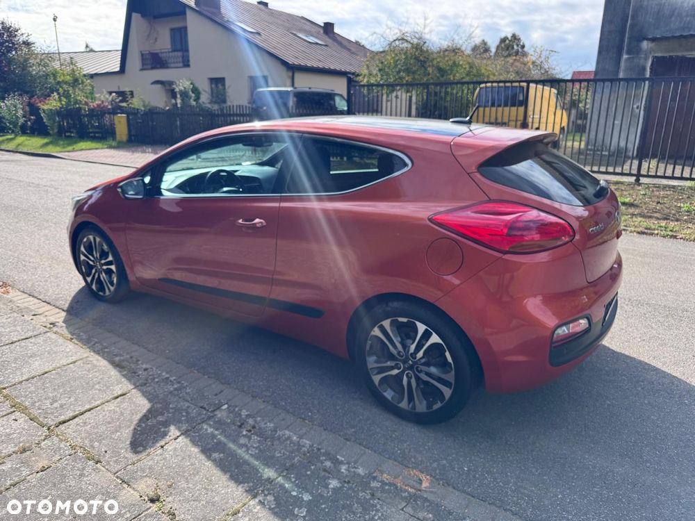 Kia Ceed 1.6 GDI Platinum Edition - 10