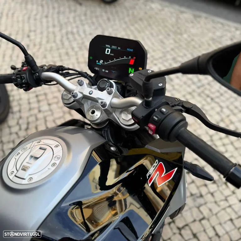 BMW F 900 XR - 10