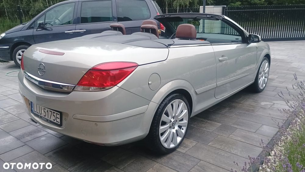 Opel Astra 1.8 Cosmo - 10