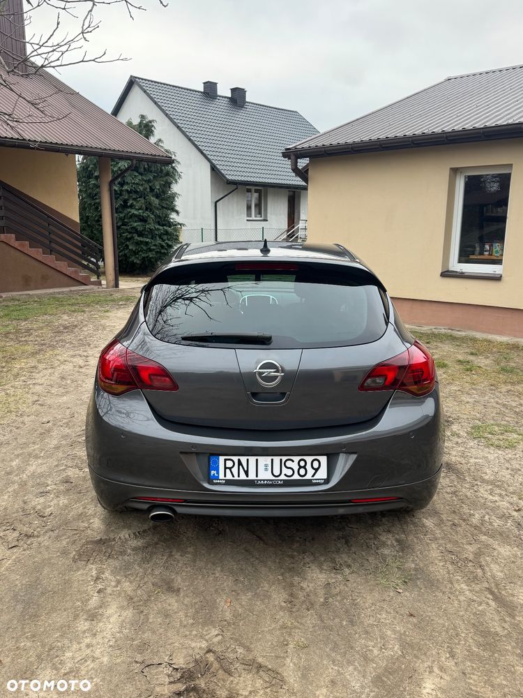 Opel Astra - 4