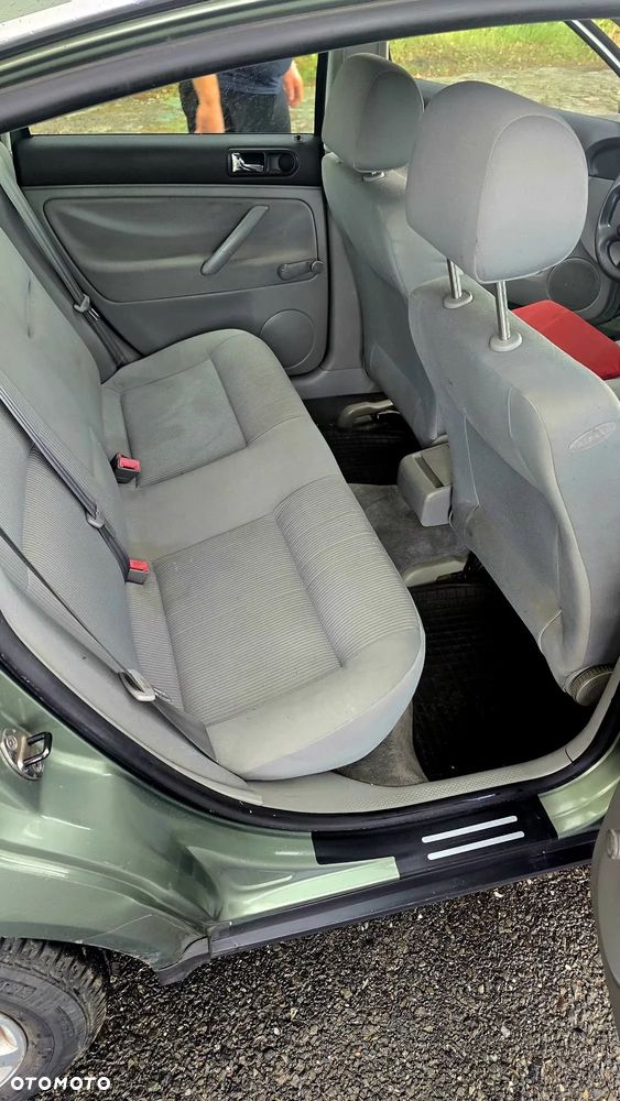 Volkswagen Passat 1.9 TDI - 7