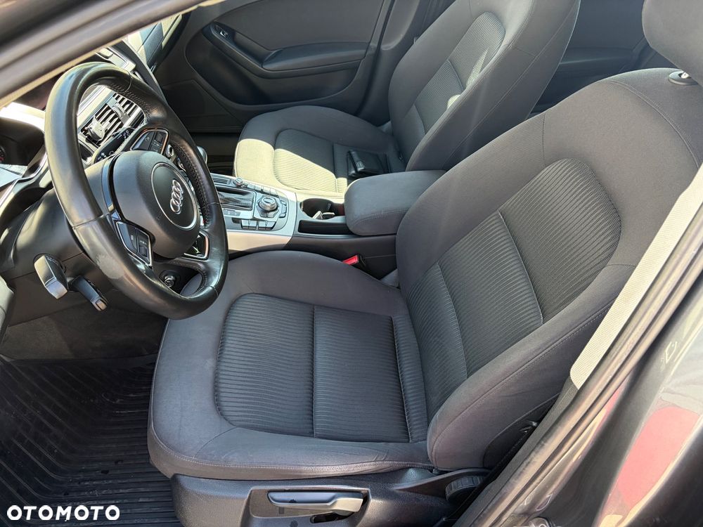 Audi A4 Avant 2.0 TDI Multitronic - 9
