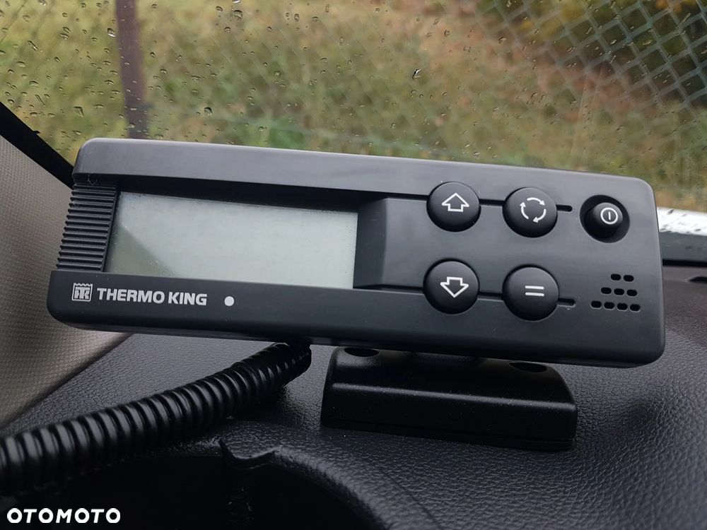 Renault MASTER 8EP CHŁODNIA MROŹNIA 4,22x2,11x2,02 IZOTERMA AGREGAT THERMO KING V-500 MAX GRZANIE KLIMA KRAJOWY - 20