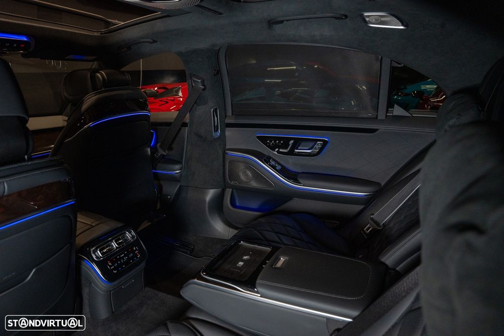 Mercedes-Benz S 580 e Longo - 40