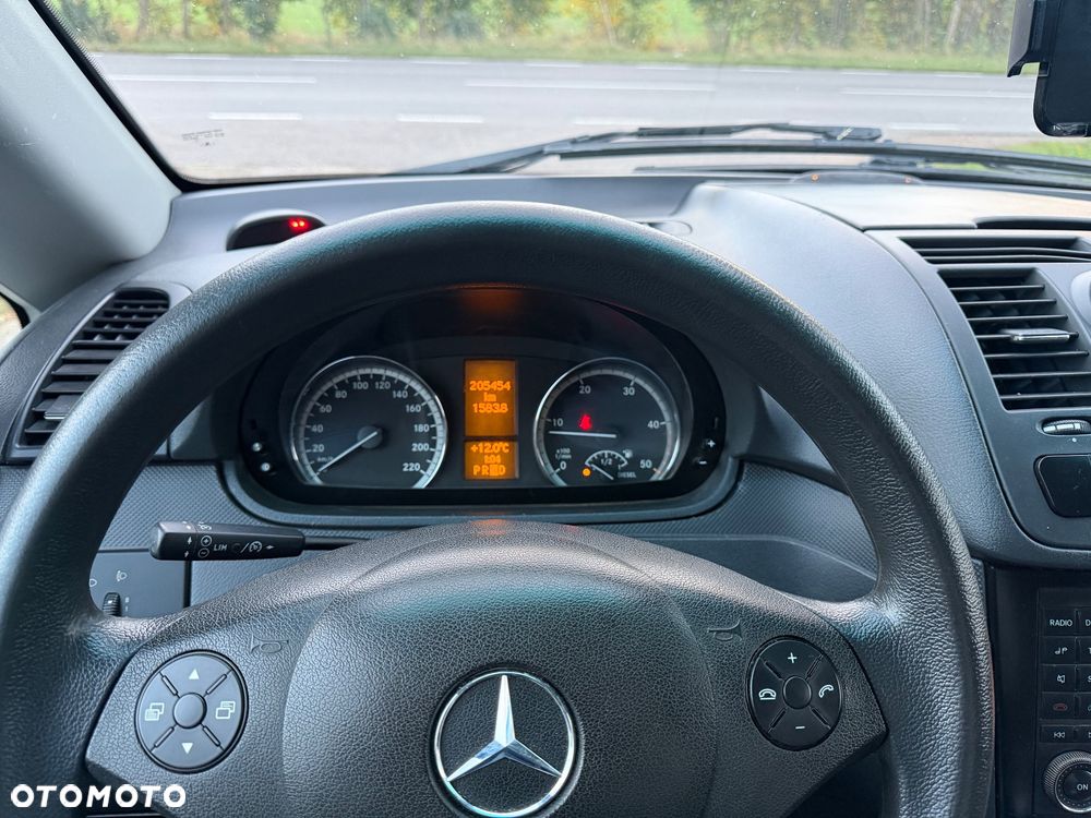 Mercedes-Benz Vito - 14